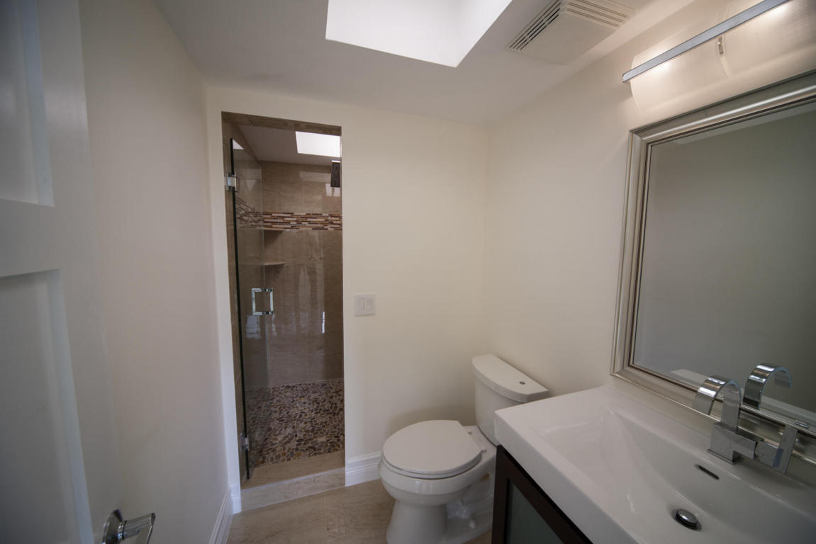 250 East Royal Palm Road, Unit 2A Boca Raton, FL 33432 - Photo 24 of 26 3rd Bath