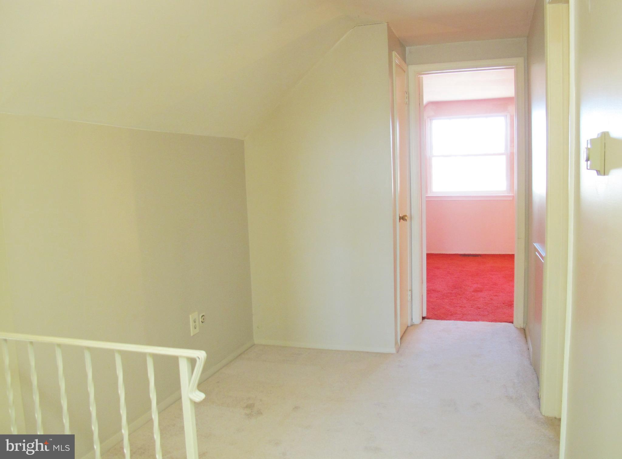 206 Paddock Way Delran, NJ 08075 - Photo 18 of 33 a view of an empty room