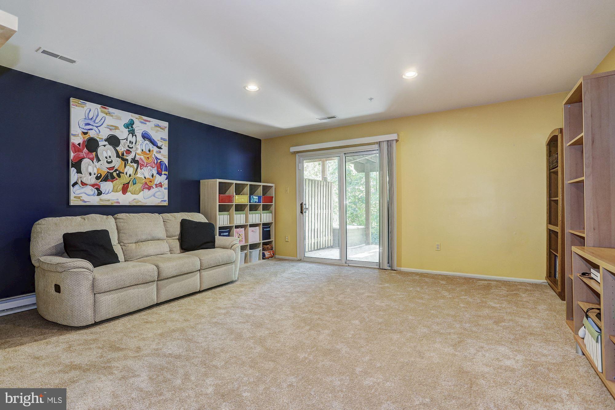 6370 Wind Rider Way Columbia, MD 21045 - Photo 23 of 34 Family Room