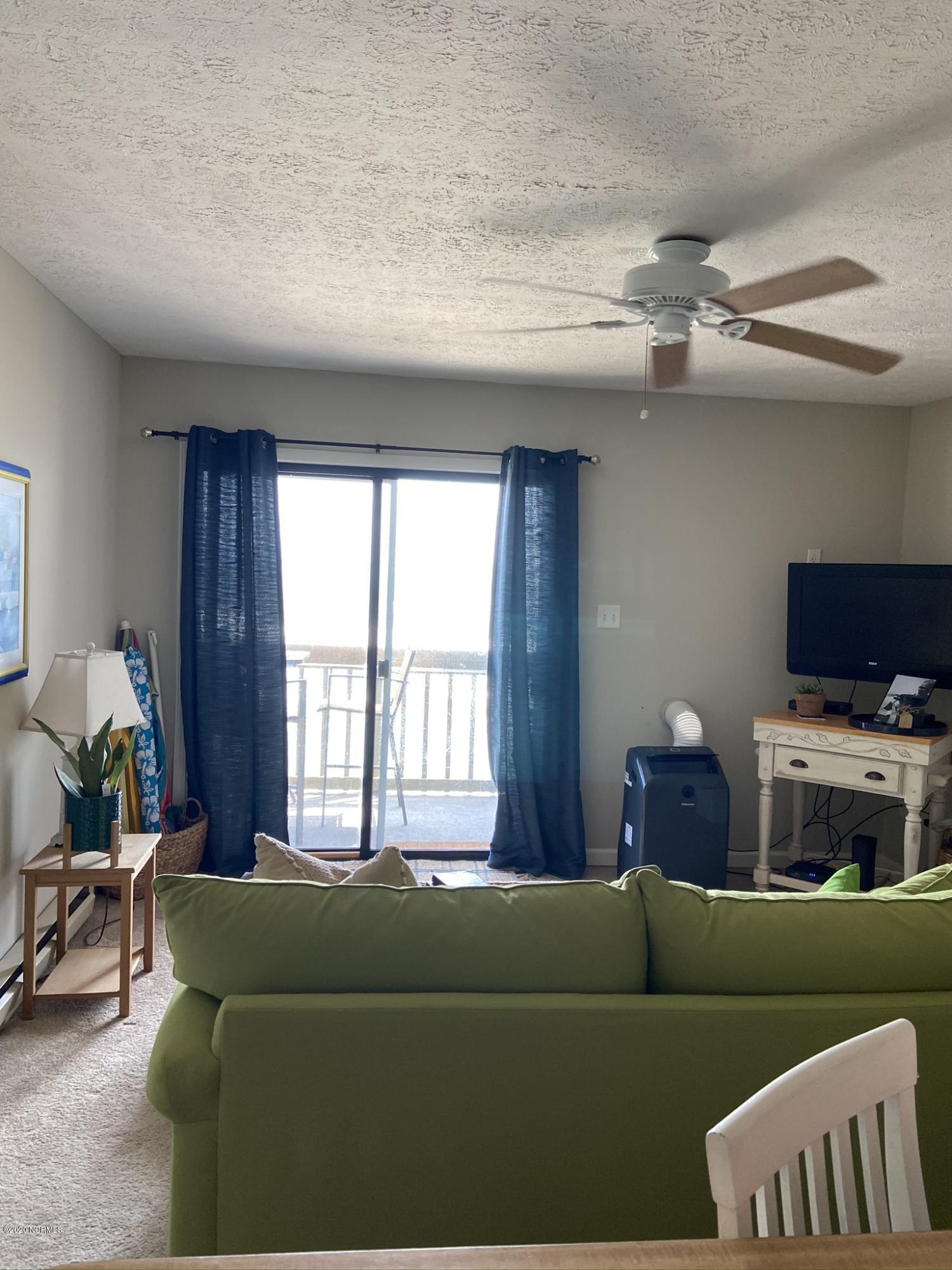2174 New River Inlet Road, Unit 284 North Topsail Beach, NC 28460 - Photo 11 of 13 Living Room