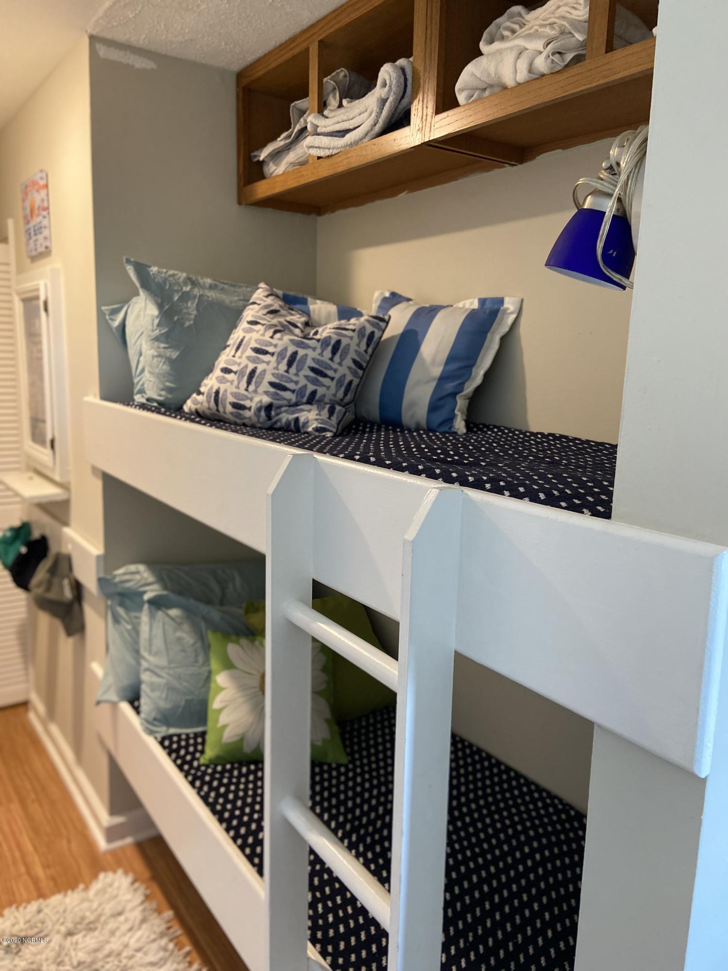 2174 New River Inlet Road, Unit 284 North Topsail Beach, NC 28460 - Photo 5 of 13 Bunks