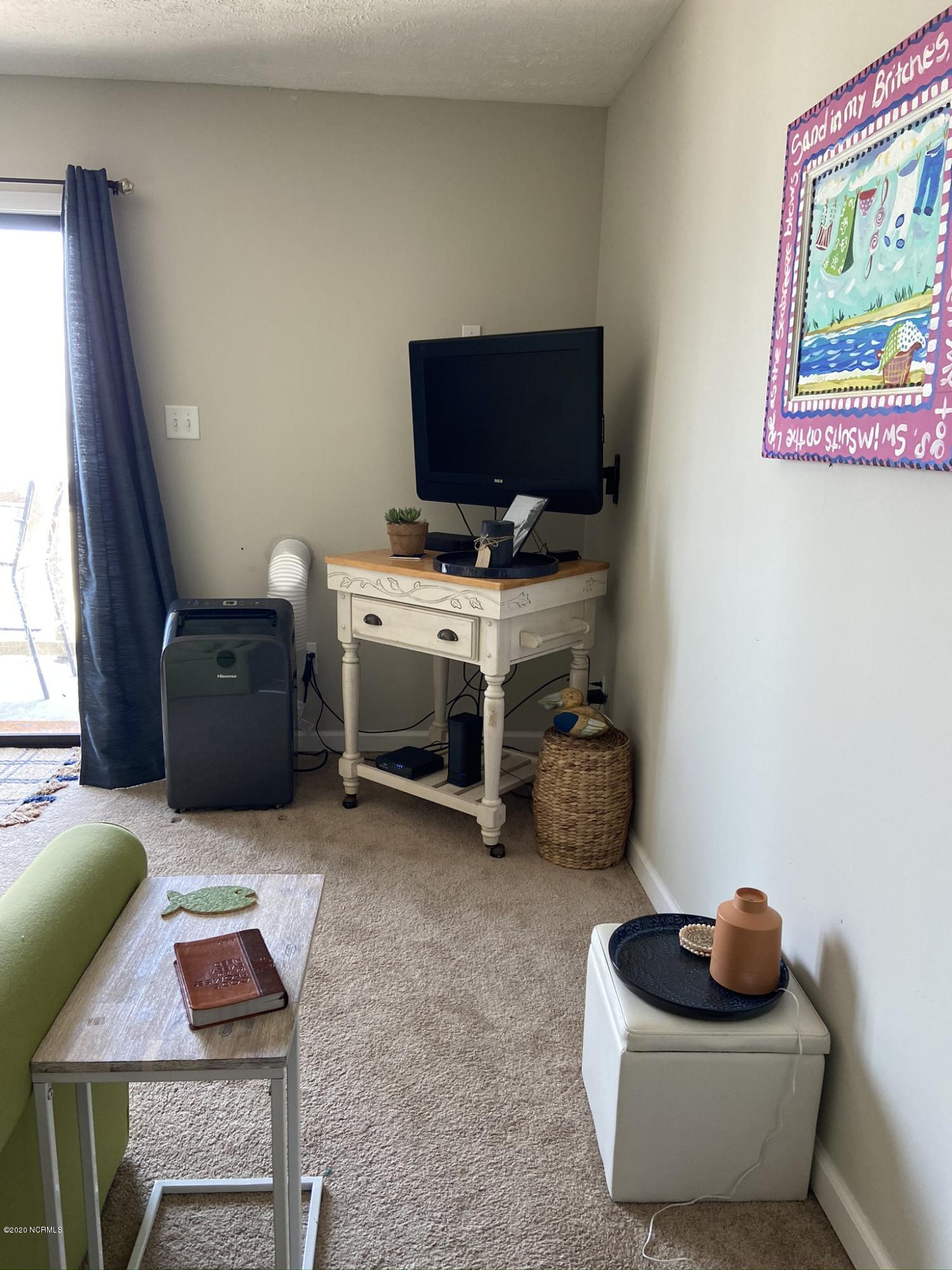 2174 New River Inlet Road, Unit 284 North Topsail Beach, NC 28460 - Photo 10 of 13 Living Room 3