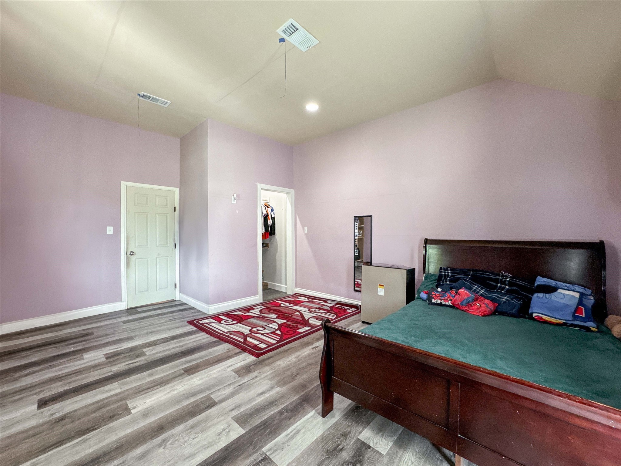 1060 County Road 5021 Cleveland, TX 77327 - Photo 3 of 34 a living room with furniture