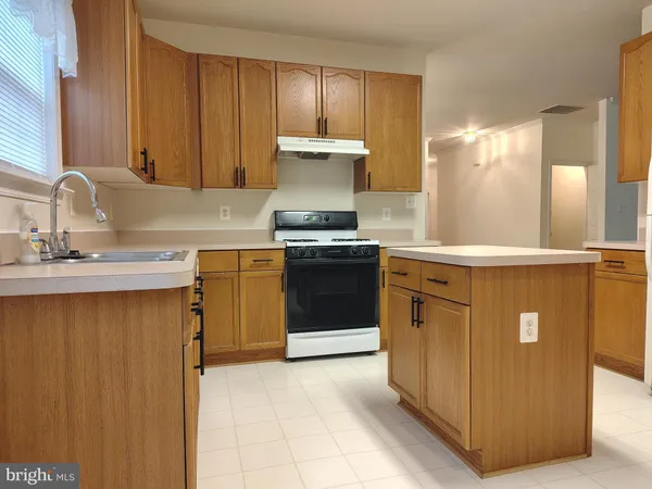 $2,990 | 444 Delaware Road, Frederick, MD 21701