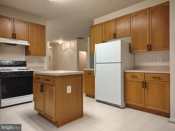 $2,990 | 444 Delaware Road, Frederick, MD 21701