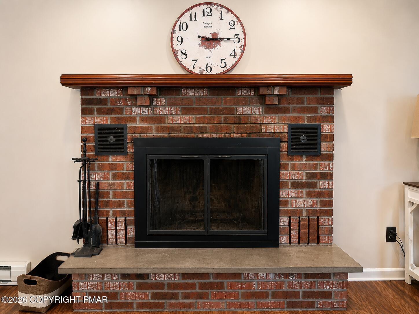 3207 Pine Ridge Drive East Bushkill, PA 18324 - Photo 6 of 26 Pine Ridge Drive (27)