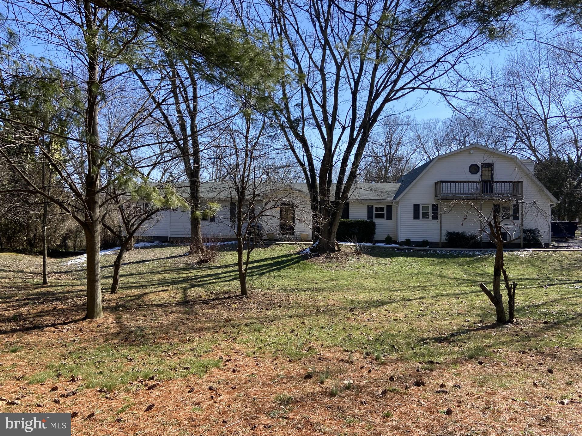 130 Traveller Road Falling Waters, WV 25419 - Photo 7 of 93 Gallery Image 7
