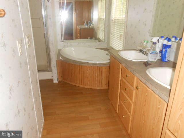 13113 Dahlgren Road King George, VA 22485 - Photo 9 of 21 Bath Master