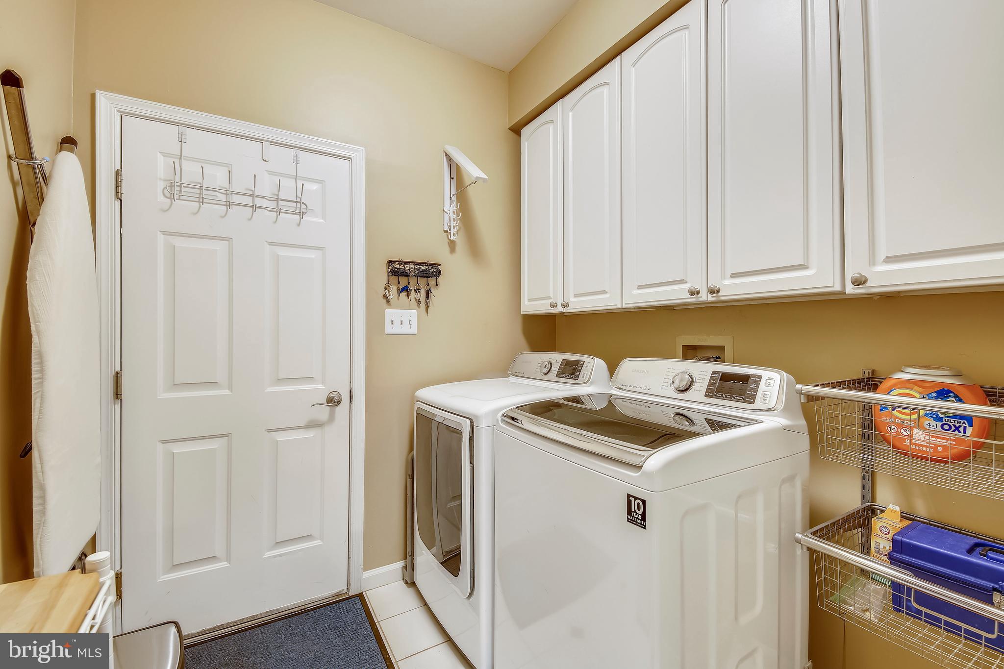 2710 Owens Road Brookeville, MD 20833 - Photo 17 of 46 Main level laundry