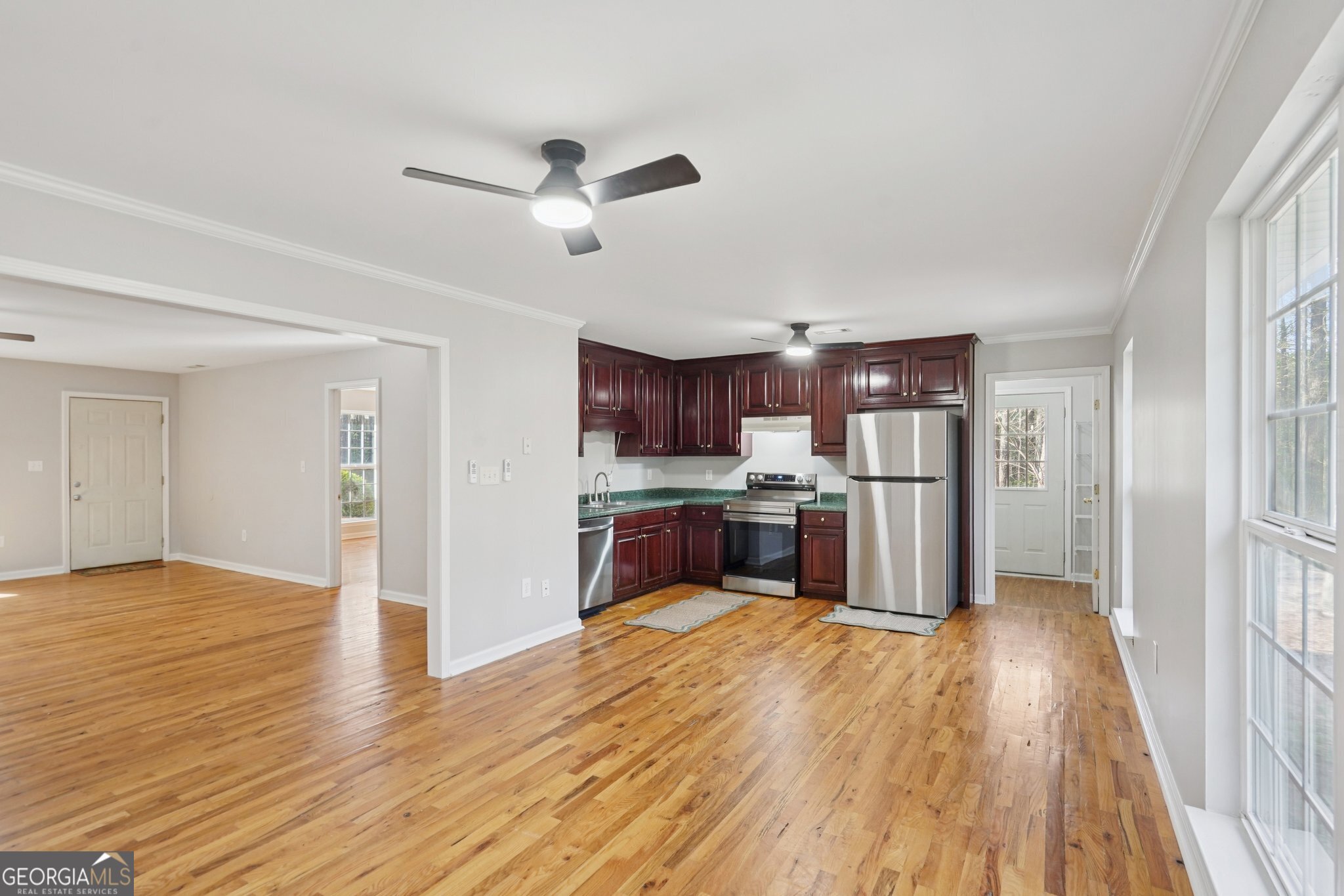 2024 Fischer Road Sharpsburg, GA 30277 - Photo 15 of 29