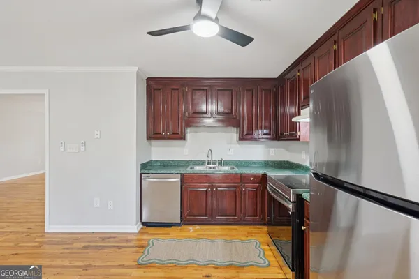 $1,950 | 2024 Fischer Road, Sharpsburg, GA 30277