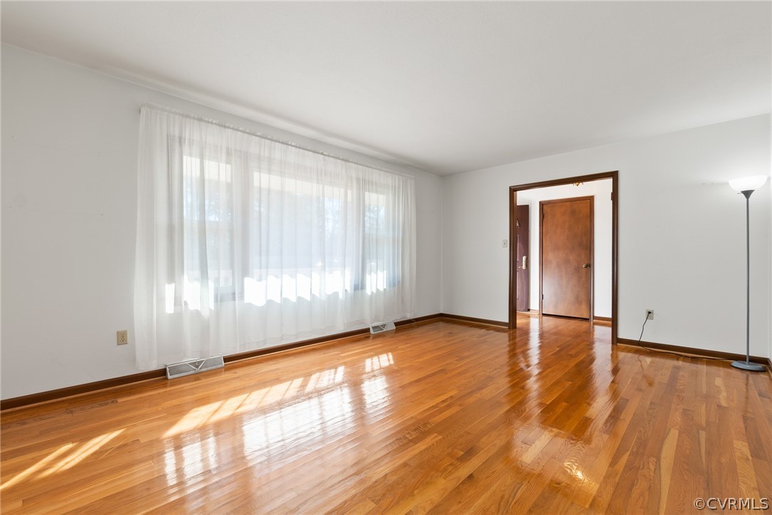 102 Meadowfield Road Yorktown, VA 23692 - Photo 3 of 21 Hardwood floors.