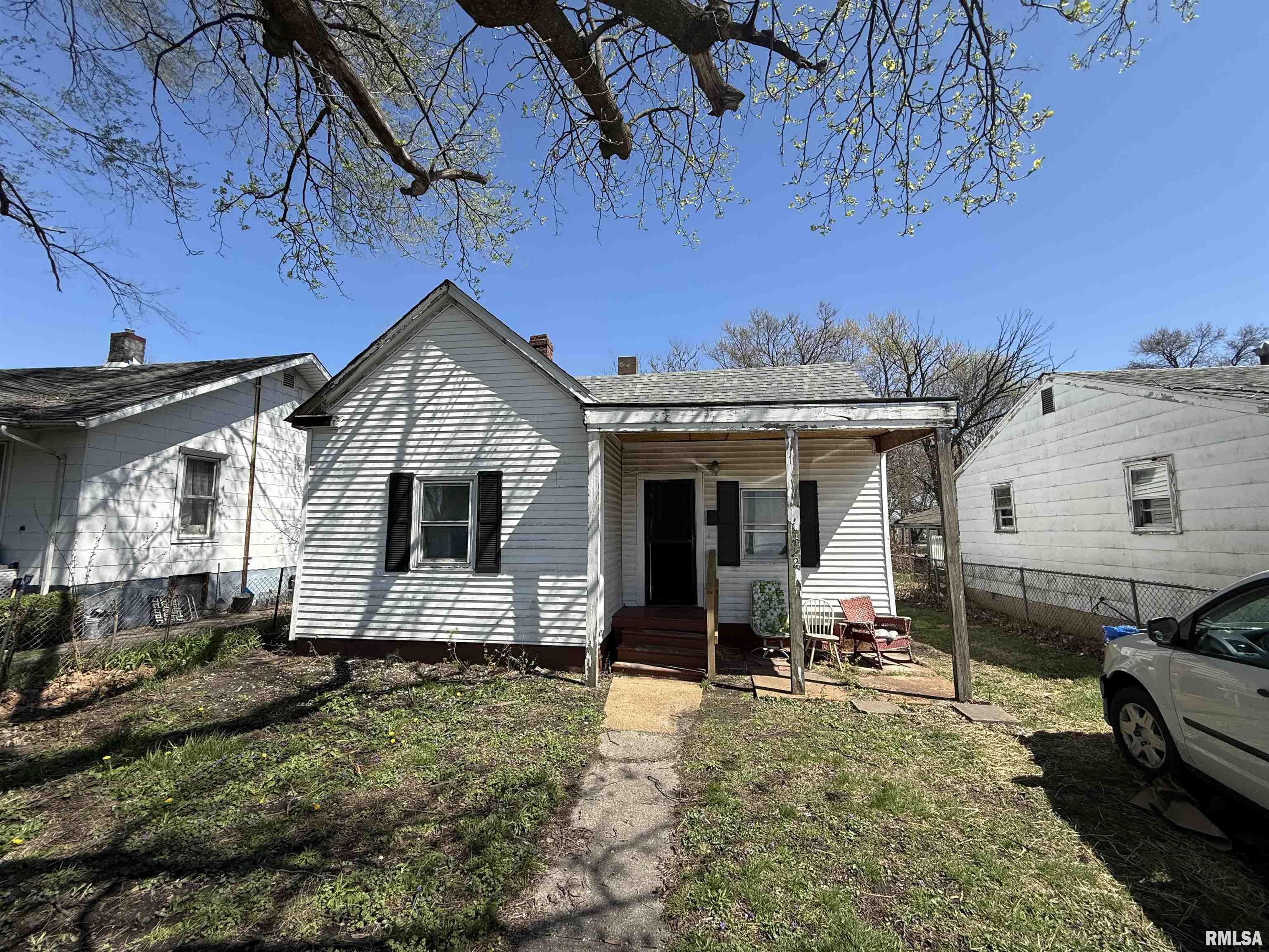 1412 North 15th Street Springfield, IL 62702 - Photo 1 of 3