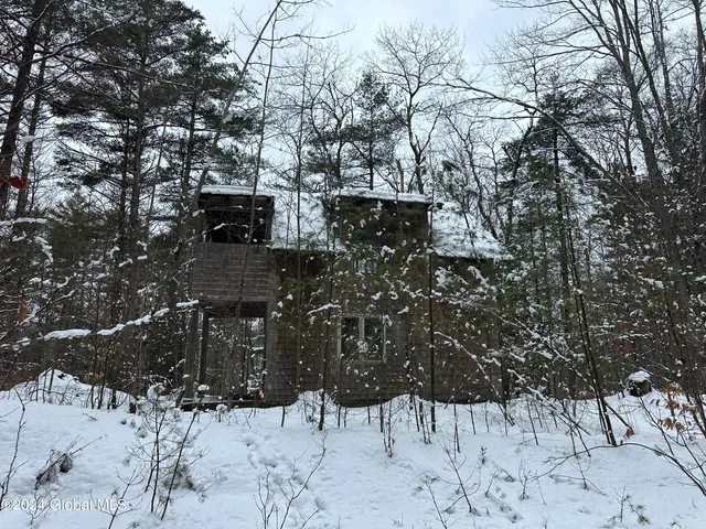 $49,900 | 280 Breed Hill Road, Crown Point, NY 12928