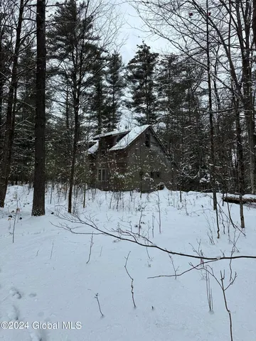 $49,900 | 280 Breed Hill Road, Crown Point, NY 12928