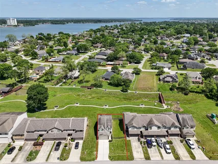 $269,900 | 406 Lazy Lane, Montgomery, TX 77356