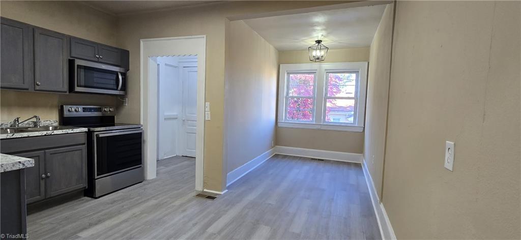 113 Edgeworth Street High Point, NC 27262 - Photo 8 of 24 Dining area in kitchen