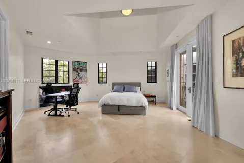 $6,250,000 | 3471 Main Highway, Unit 619, Miami, FL 33133