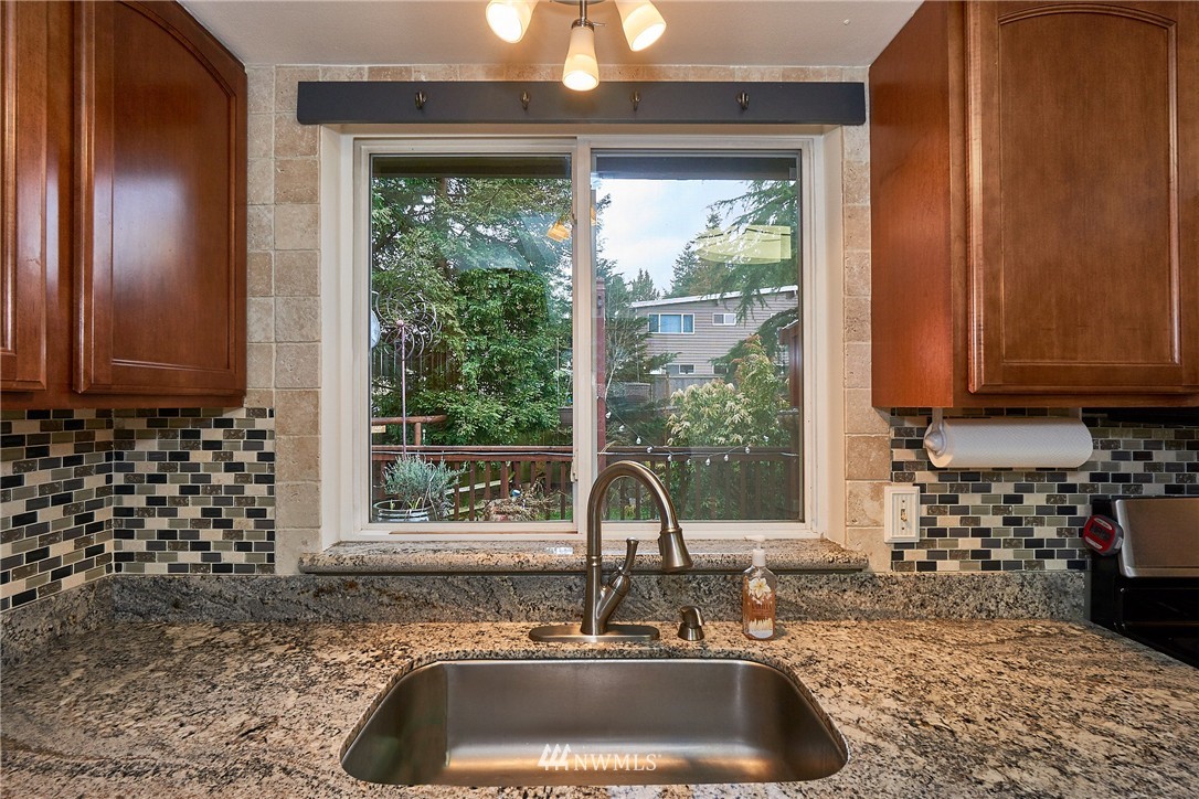 12734 Southeast 191st Place Renton, WA 98058 - Photo 7 of 22