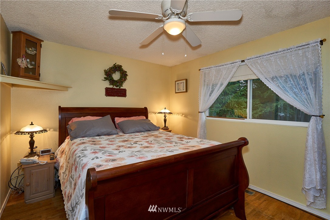 12734 Southeast 191st Place Renton, WA 98058 - Photo 9 of 22