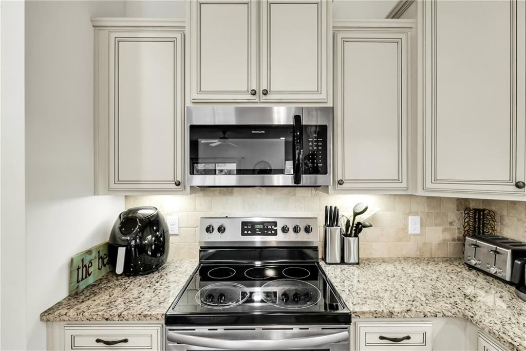 804 Mariners Circle St. Simons Island, GA 31522 - Photo 10 of 32 Photo 10