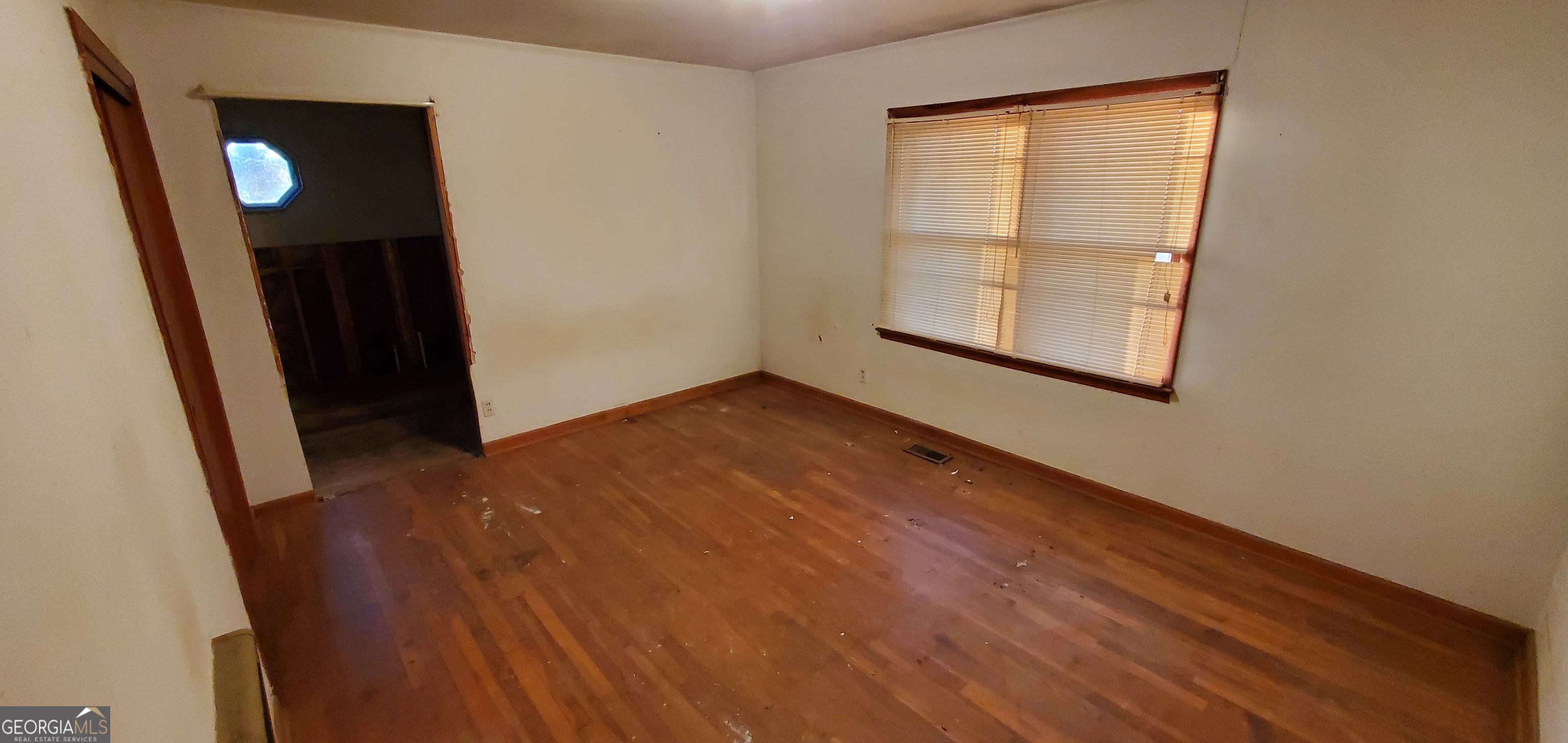 1061 Burger Road Watkinsville, GA 30677 - Photo 20 of 43 an empty room with windows
