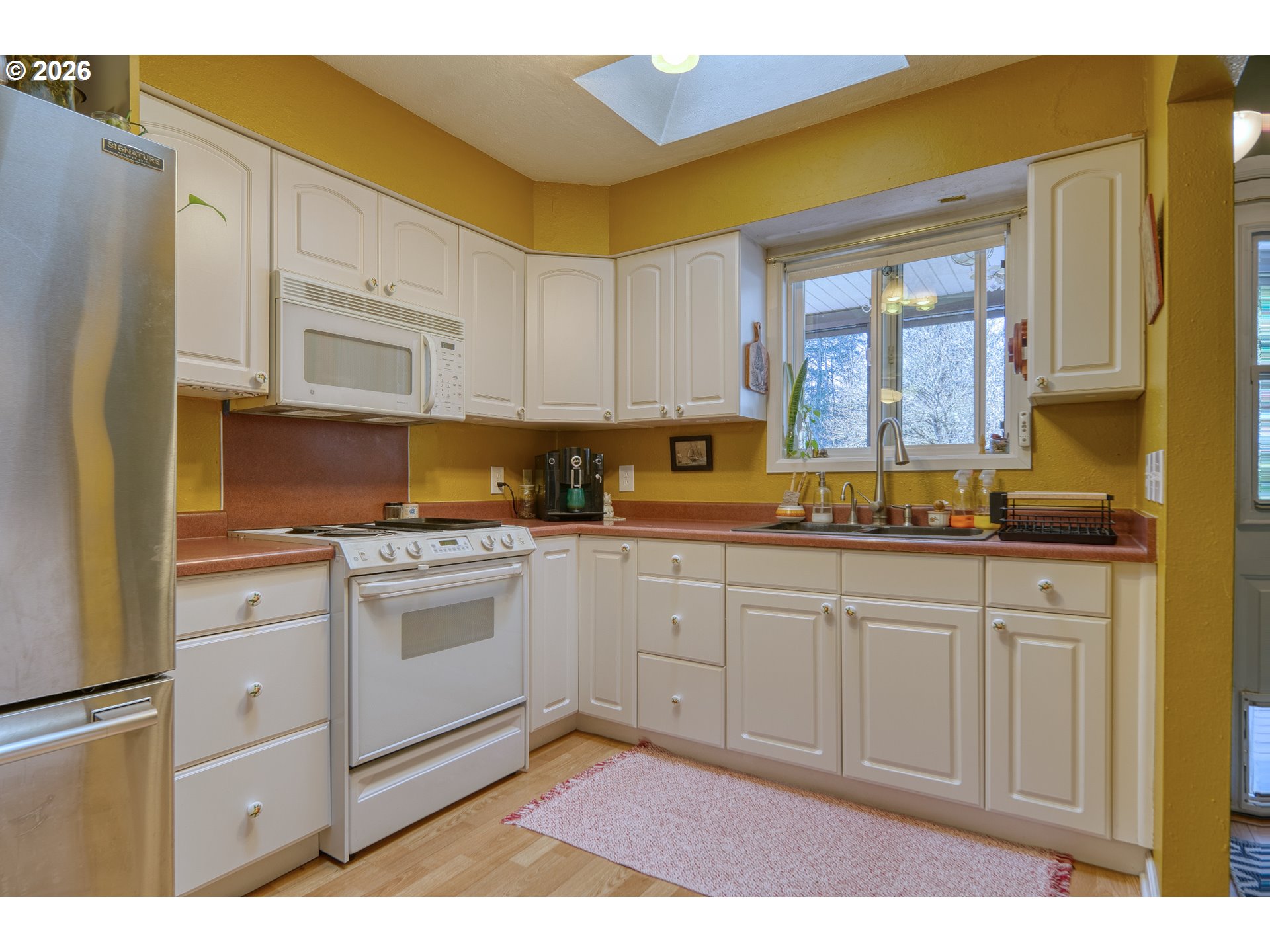 32809 Boomer Loop Scappoose, OR 97056 - Photo 12 of 48