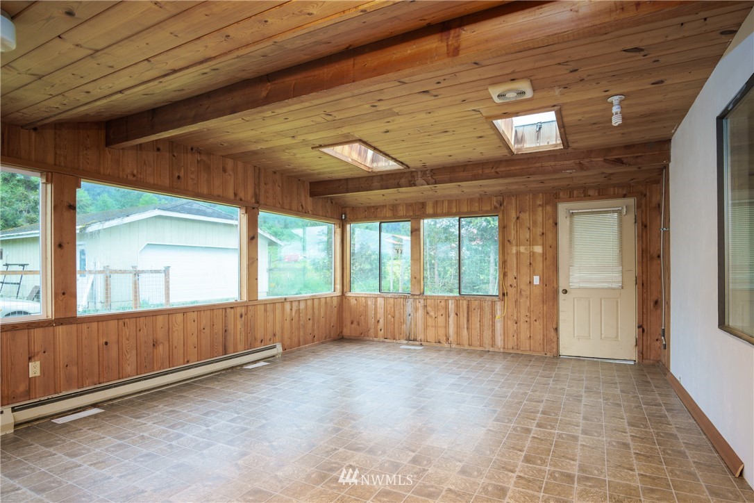 6954 Goodwin Road Everson, WA 98247 - Photo 12 of 25