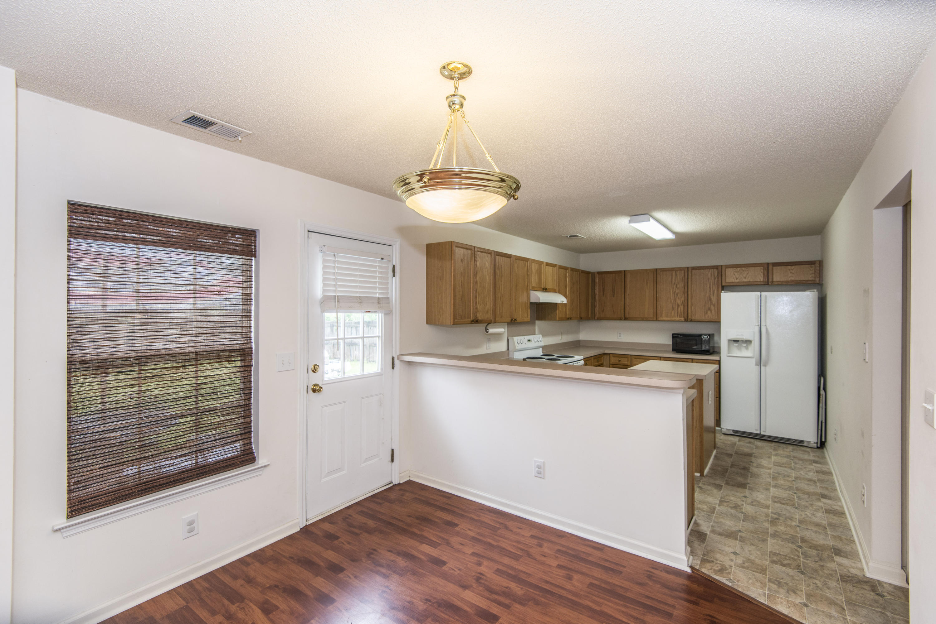 310 Cohen Circle Ladson, SC 29456 - Photo 9 of 22 _DSC3833