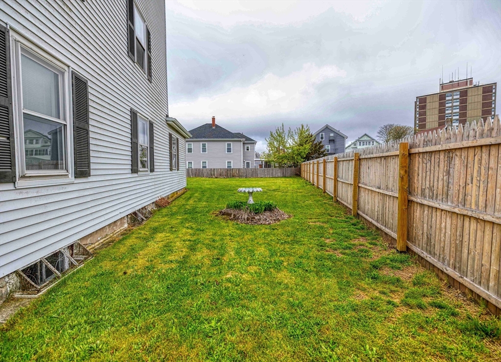 781 Eastern Avenue Fall River, MA 02723 - Photo 36 of 39
