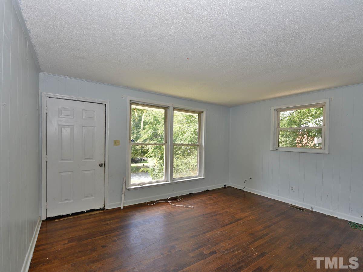 2513 Fitzgerald Drive Raleigh, NC 27610 - Photo 4 of 15 Gallery Image 4