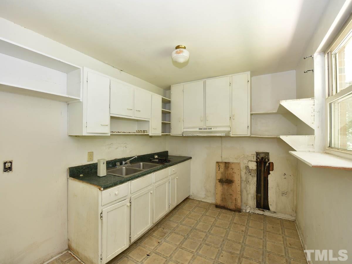 2513 Fitzgerald Drive Raleigh, NC 27610 - Photo 6 of 15 Gallery Image 6