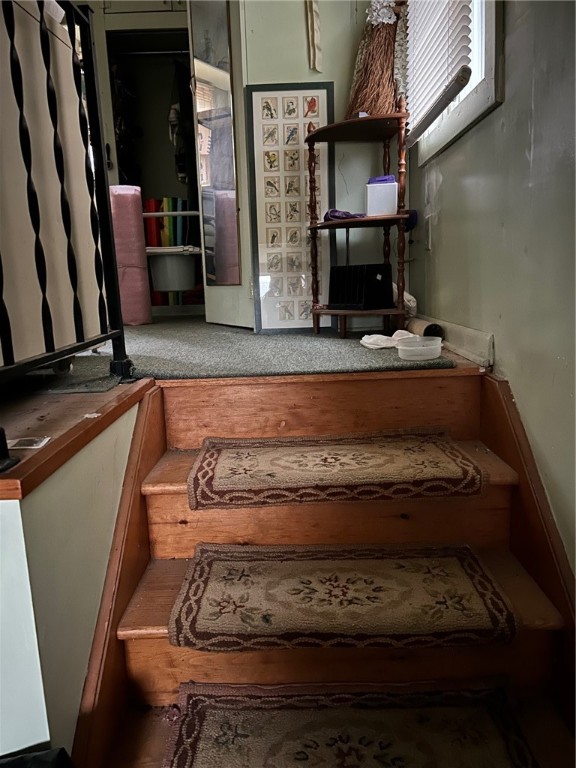 282 Winchester Street Rochester, NY 14615 - Photo 10 of 26