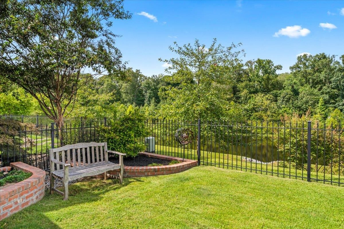 9074 Baynard Loop North Germantown, TN 38139 - Photo 29 of 36 a view of a chair and table in the garden