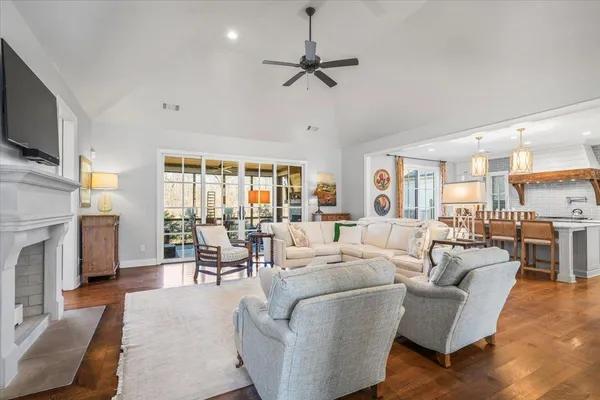 $5,800 | 9074 Baynard Loop North, Germantown, TN 38139