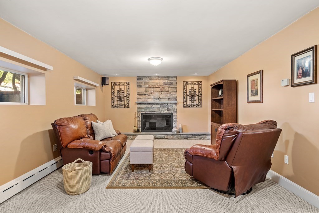 62 Tomahawk Road Arlington, MA 02474 - Photo 13 of 41