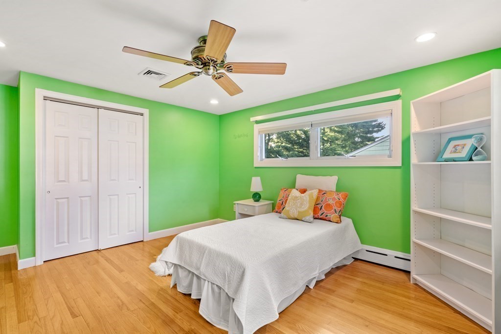 62 Tomahawk Road Arlington, MA 02474 - Photo 19 of 41