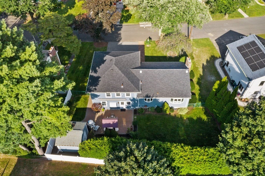 62 Tomahawk Road Arlington, MA 02474 - Photo 3 of 41
