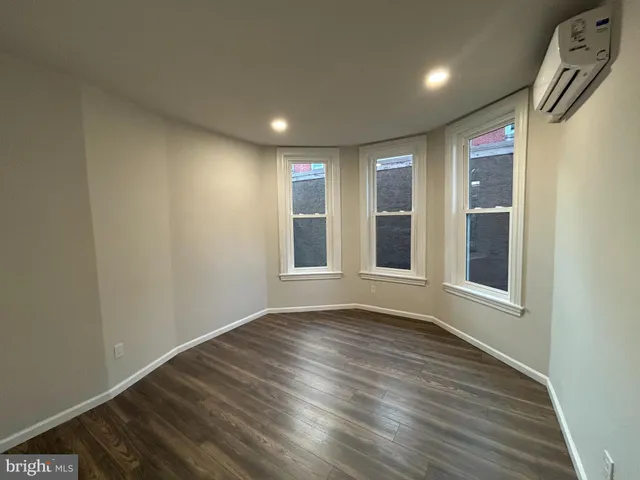 $1,595 | 566 East High Street, Unit 1, Pottstown, PA 19464