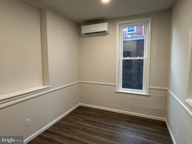 $1,595 | 566 East High Street, Unit 1, Pottstown, PA 19464