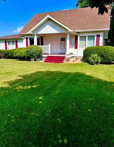 $374,900 | 1231 North County Road 1050, Tuscola, IL 61953
