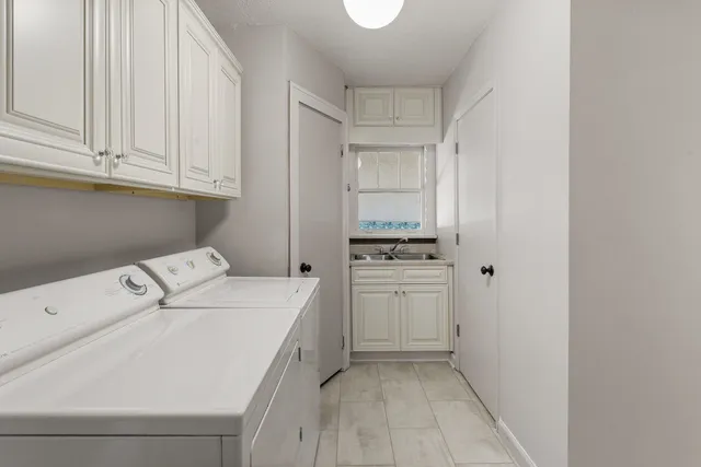 $374,900 | 1231 North County Road 1050, Tuscola, IL 61953