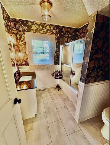 $374,900 | 1231 North County Road 1050, Tuscola, IL 61953