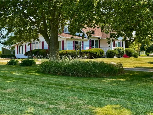 $374,900 | 1231 North County Road 1050, Tuscola, IL 61953