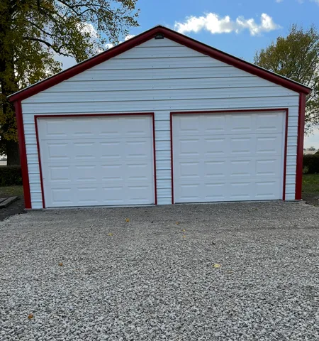 $374,900 | 1231 North County Road 1050, Tuscola, IL 61953