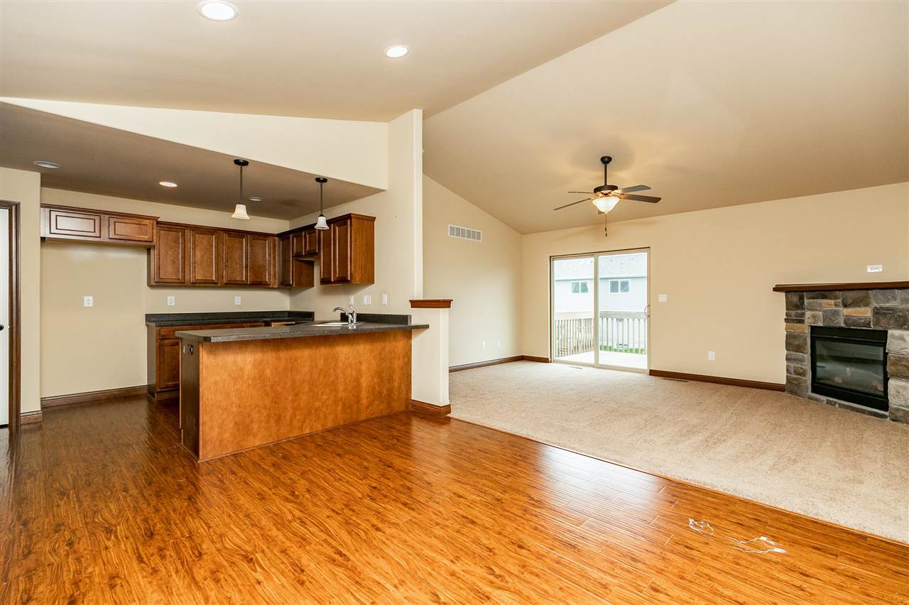 97 North Park Ridge Road North Liberty, IA 52317 - Photo 10 of 39 Gallery Image 10