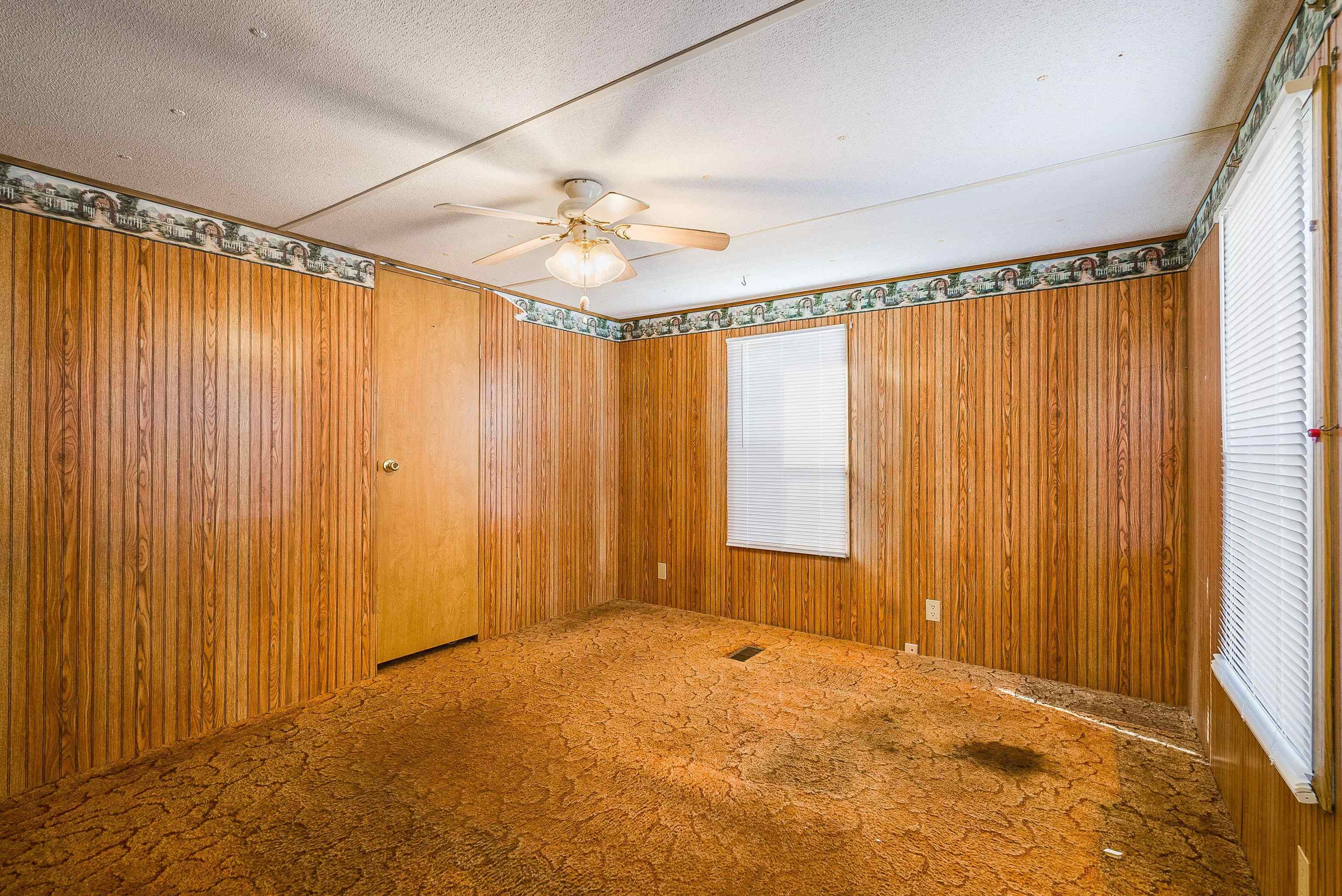 2851 Thoroughfare Road Elkton, VA 22827 - Photo 18 of 41 a view of a bathroom with a shower and a tub