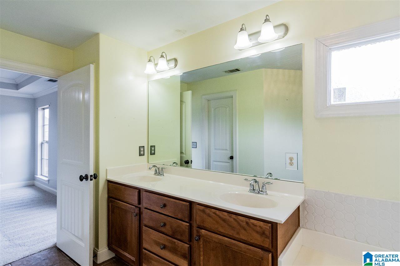 217 Falling Waters Way Alabaster, AL 35114 - Photo 13 of 30