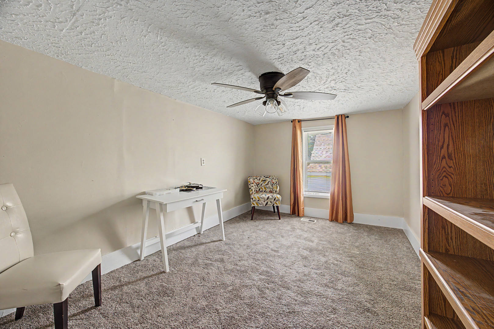 1206 East Main Street Clinton, IL 61727 - Photo 26 of 33