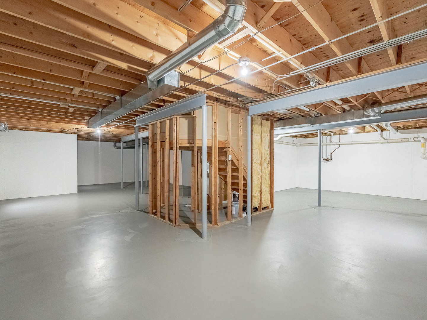 498 Capital Lane Gurnee, IL 60031 - Photo 13 of 15 a view of an empty room with wooden walls